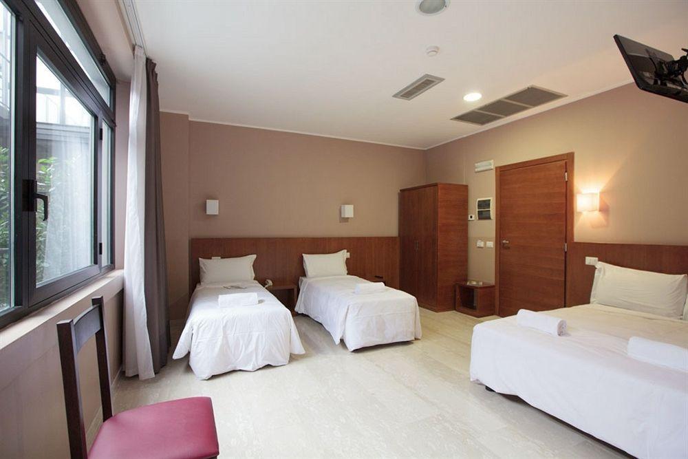 Oasi Village Hotel Mailand Exterior foto